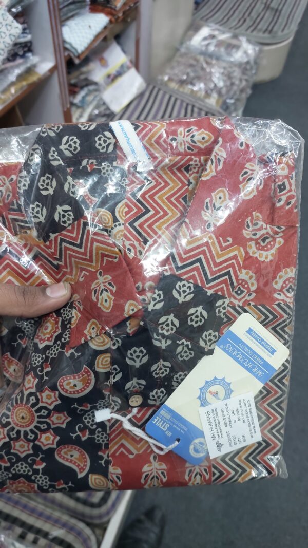 Men's shirts - Image 11