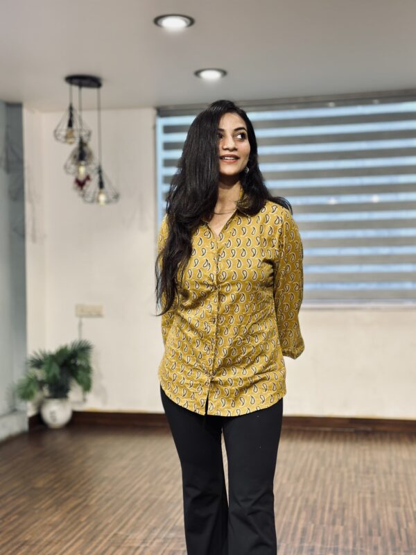 Women's Shirts - Image 5