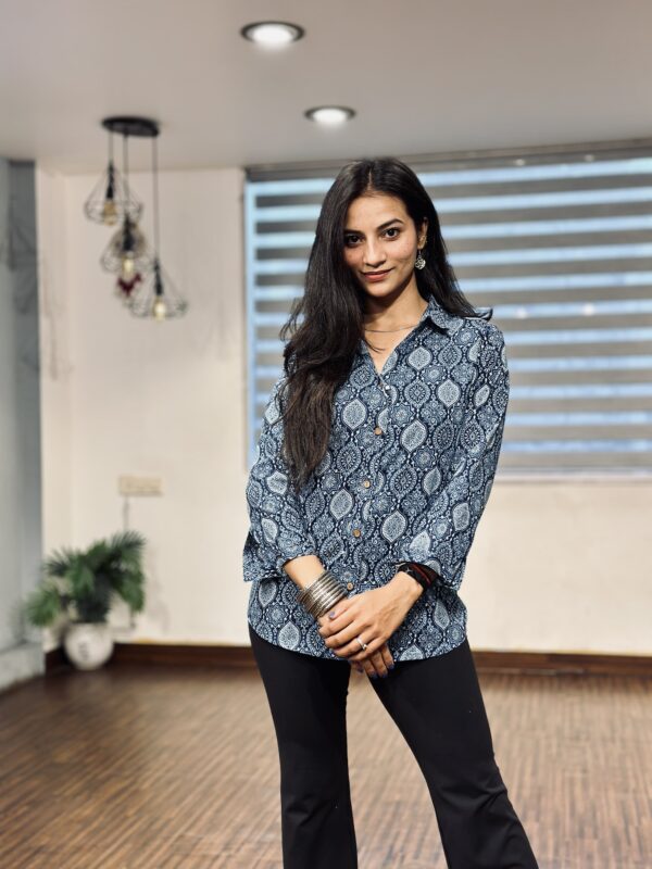 Women's Shirts - Image 3