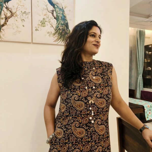 Floral Dress with Mandarin Collar | Hidden Sleeves | Breezy Elegance - Image 2